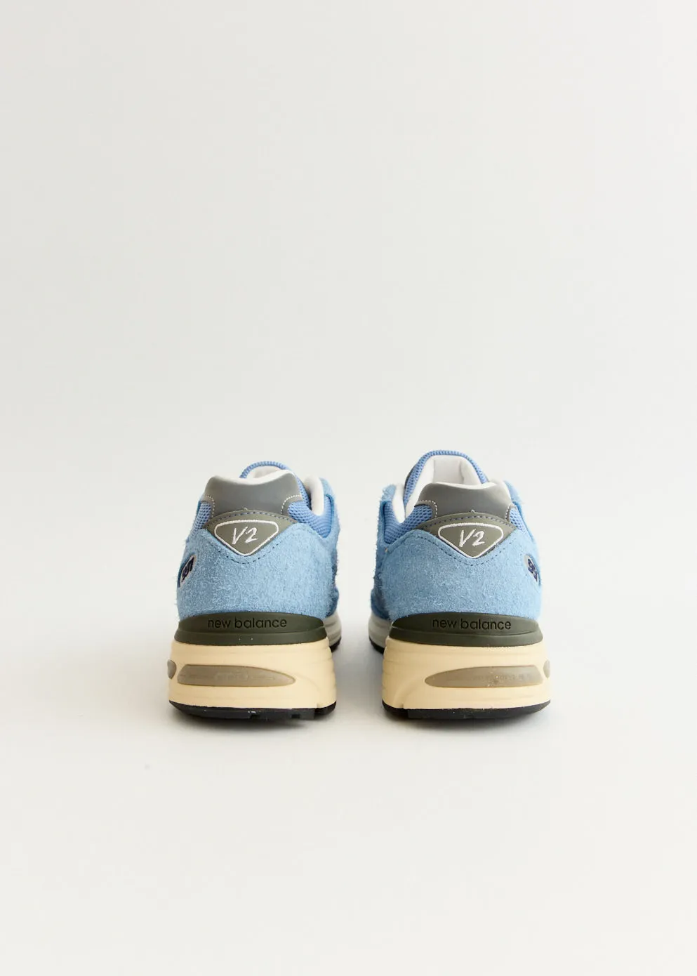 MADE in UK 991v2 'Celestial Blue' Sneakers sunny - weather Modern Aesthetic