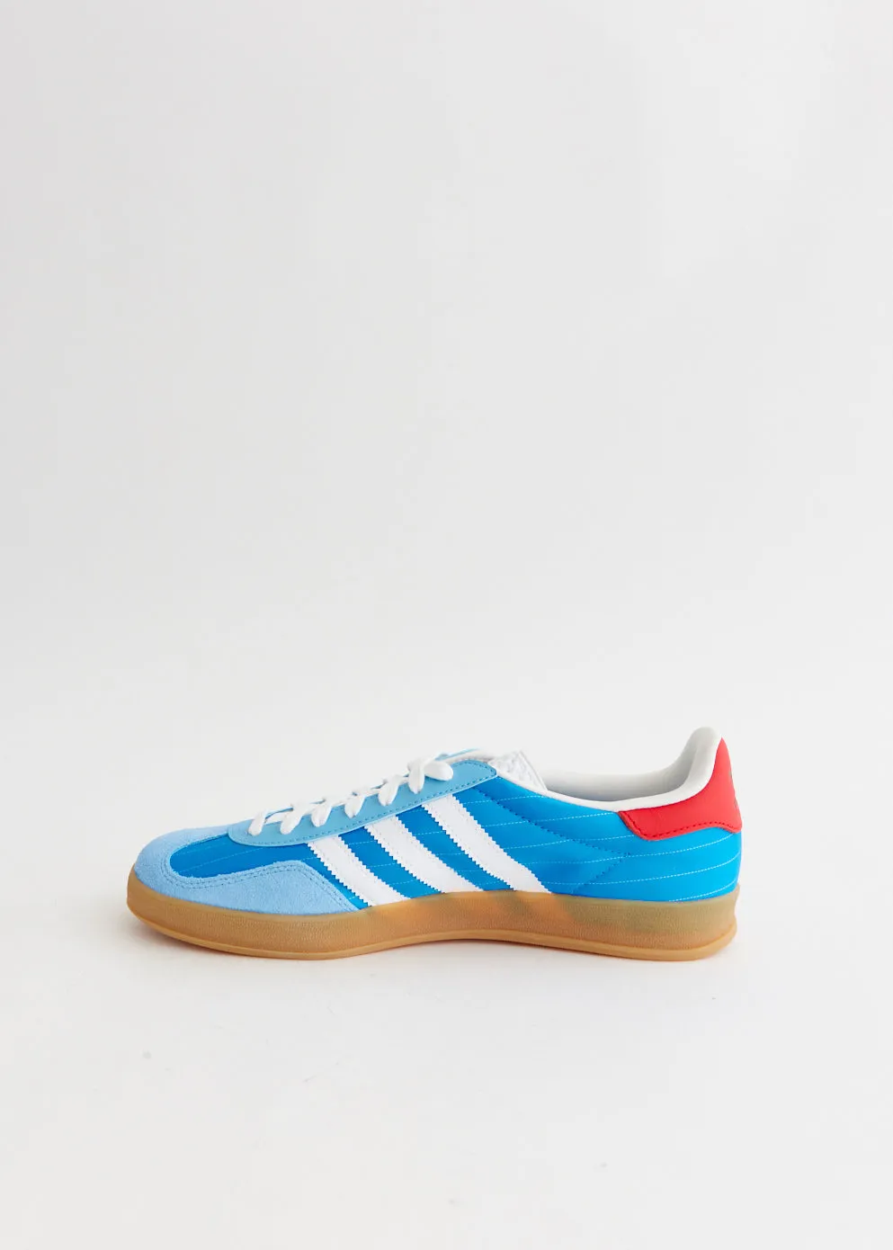 Gazelle Indoor 'Bright Blue' Sneakers foldability - level