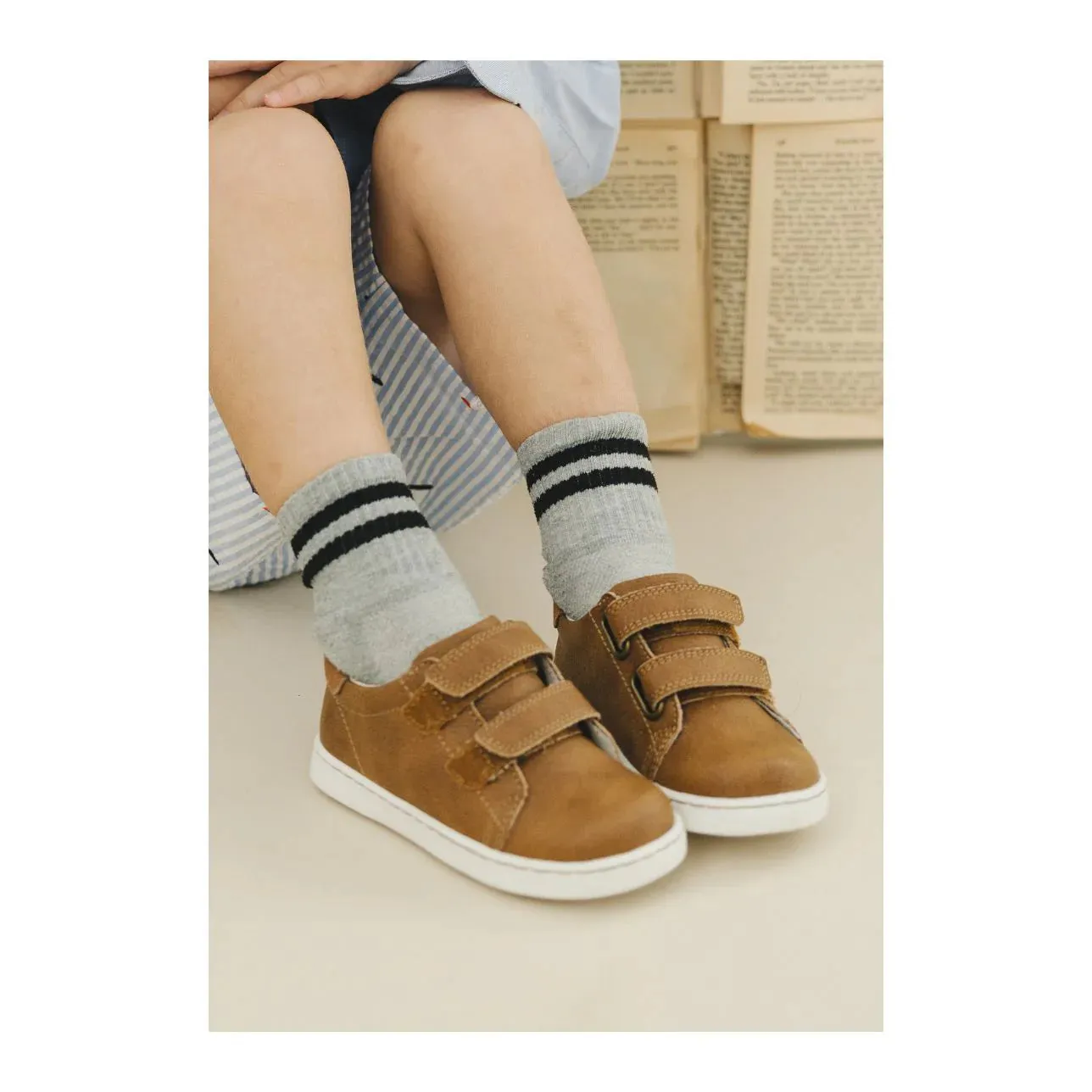 Energy Returning Sole Sturdy Outsole KIDS' KYLE SNEAKER