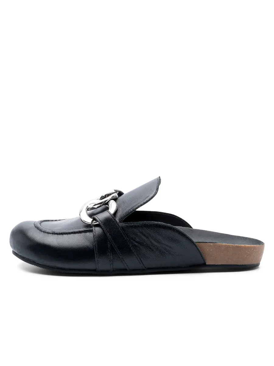 Stretchy sole daily commuters' sneakers Goldie