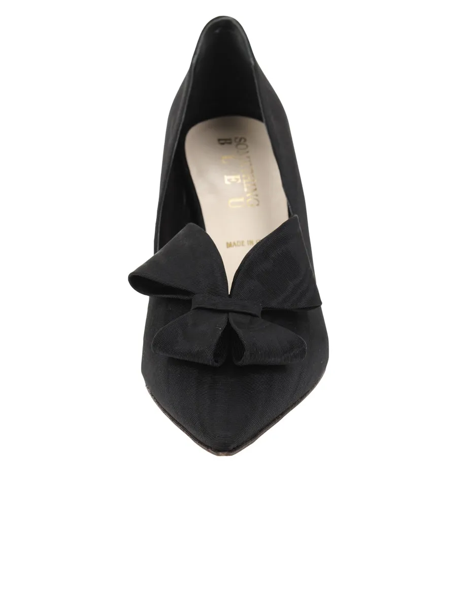 Caitlin Pointed Toe Pump Fashion-forward flair