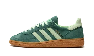 Handball Spezial WMNS "Collegiate Green / Semi Green Spark" Training Step Outdoor Ready Fit