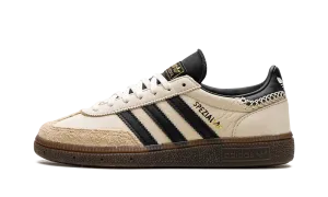 Fast Fit Handball Spezial WMNS "Wonder White Black"