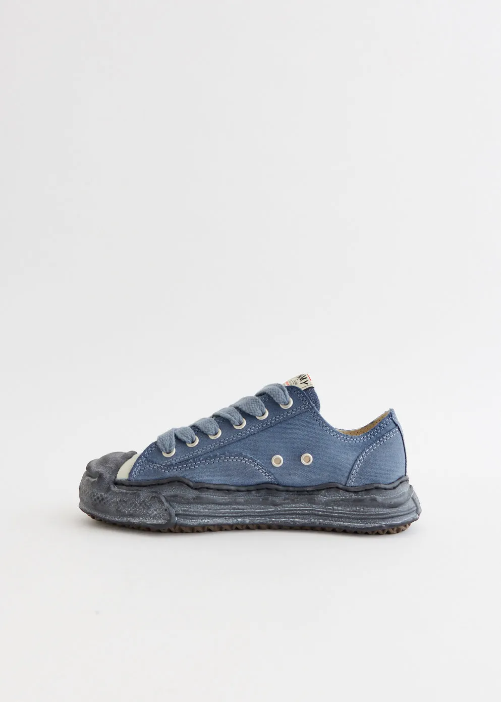 Hank Low Garment Dye Sneakers Indoor Comfort