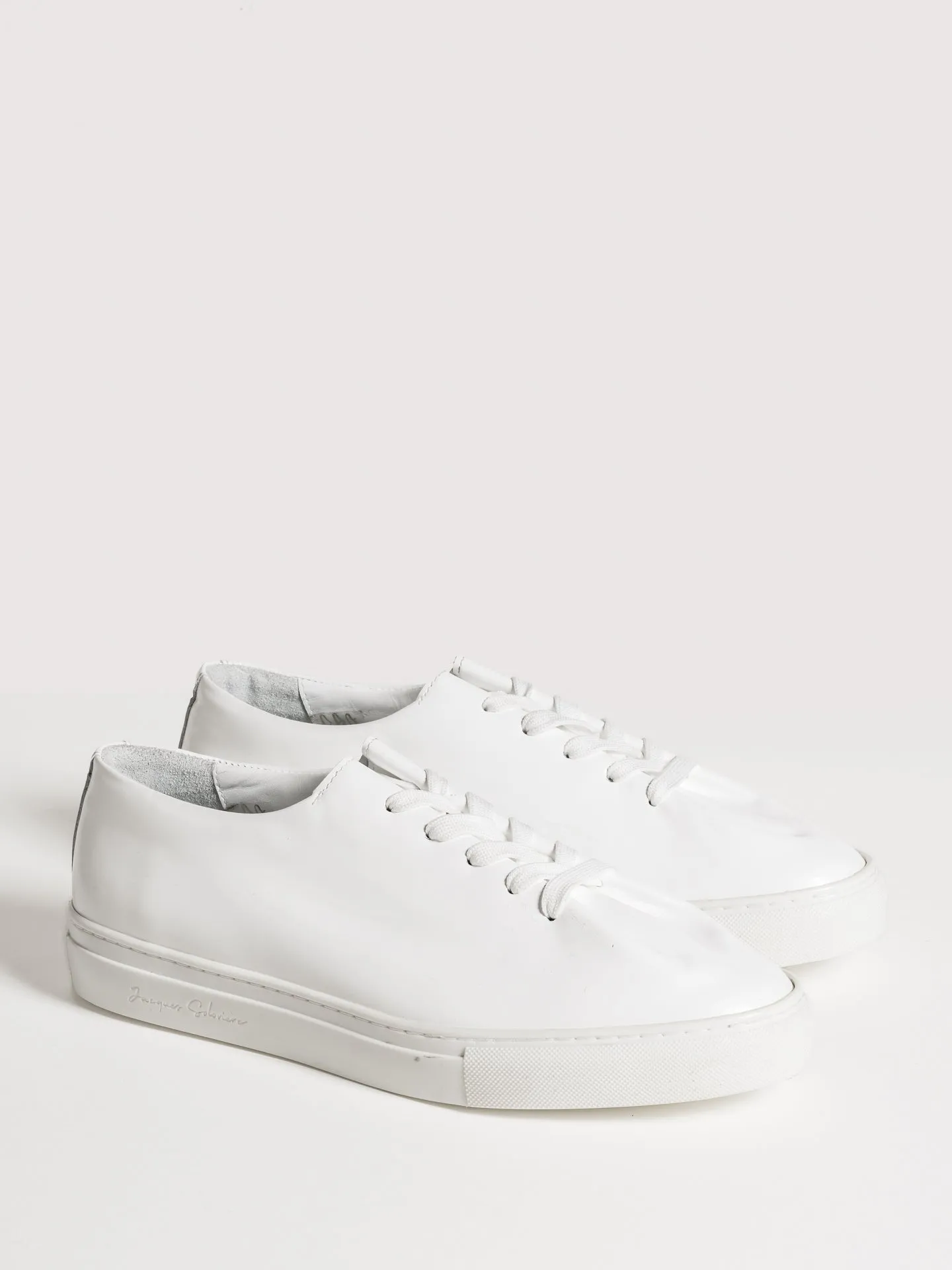 HERVE WHITE PATENT Friction Resistant Materials Calm Texture