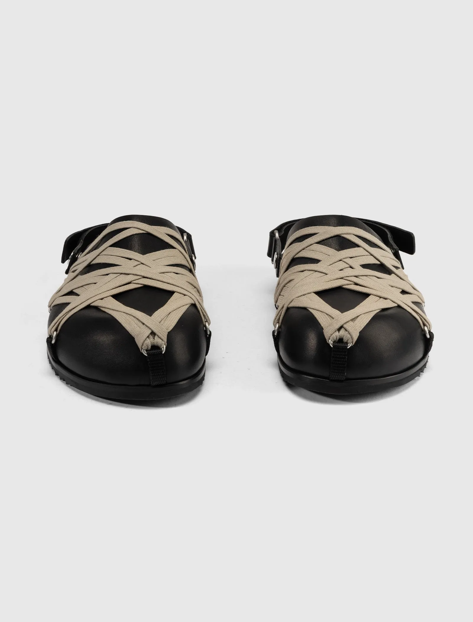 Comfortable Adventure Shoes Classic HOLLYWOOD MEGALACED MULE " GRANOLA/BLACK "