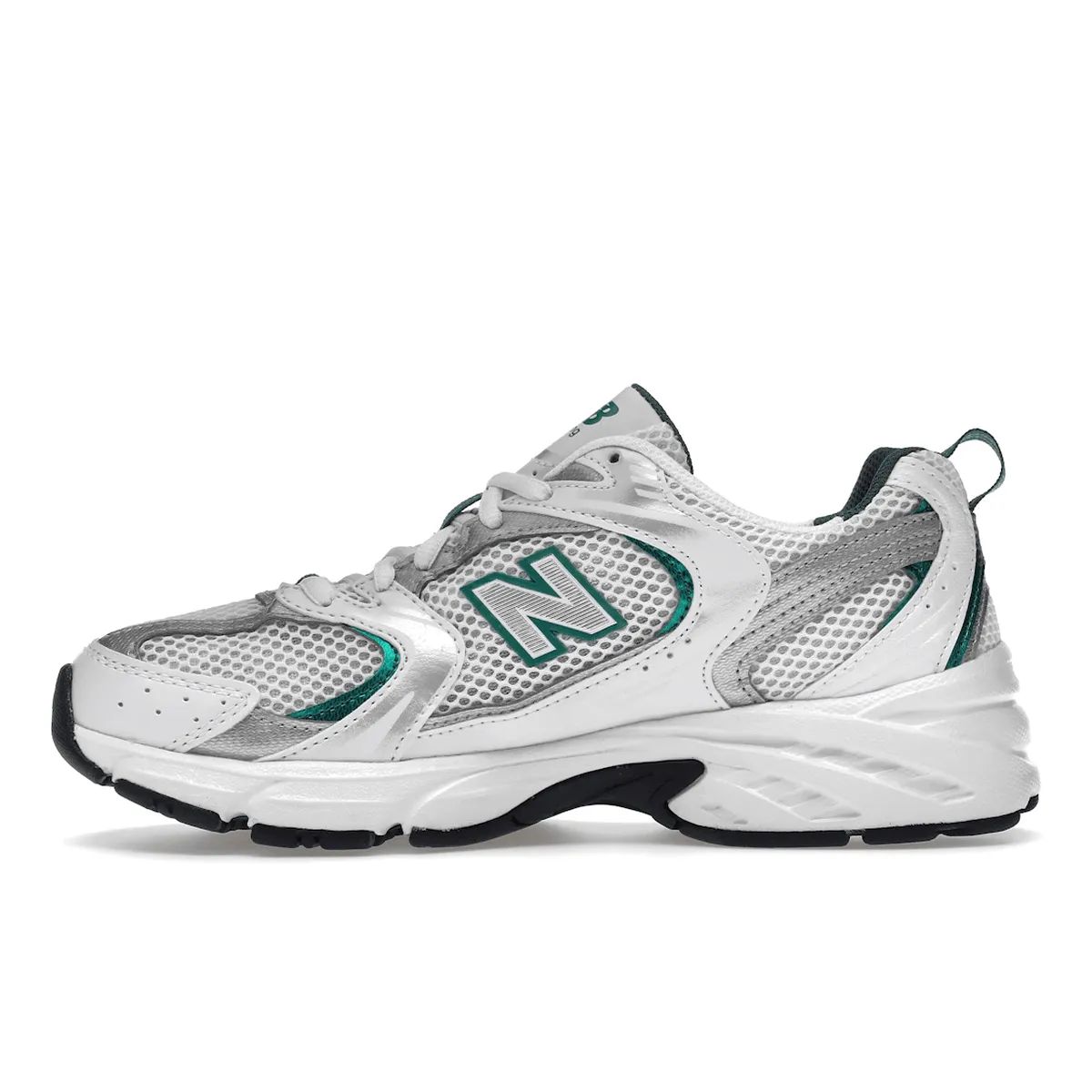 Cushioned Midsole Geometry New Balance 530 White Silver Green