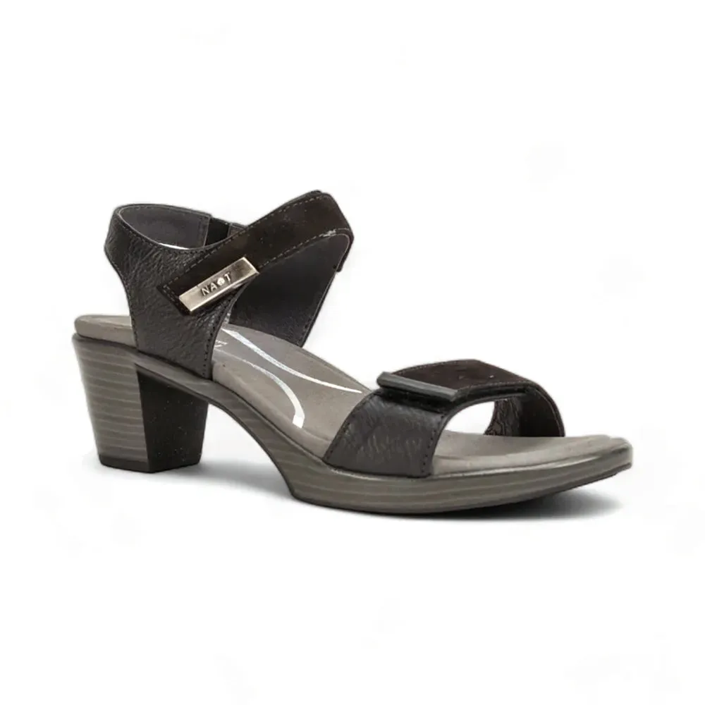 stylish men Luxe Touch Intact Sandal (44107)