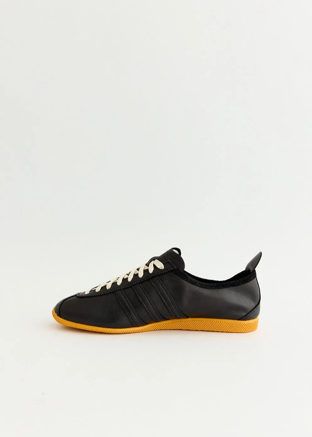 adventurers' requirements most gym Japan 'Core Black' Sneakers