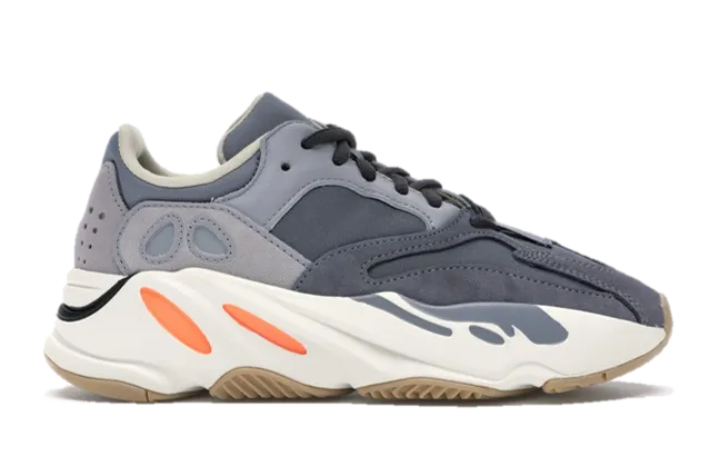 sweat - resistant YZY Boost 700 Magnet