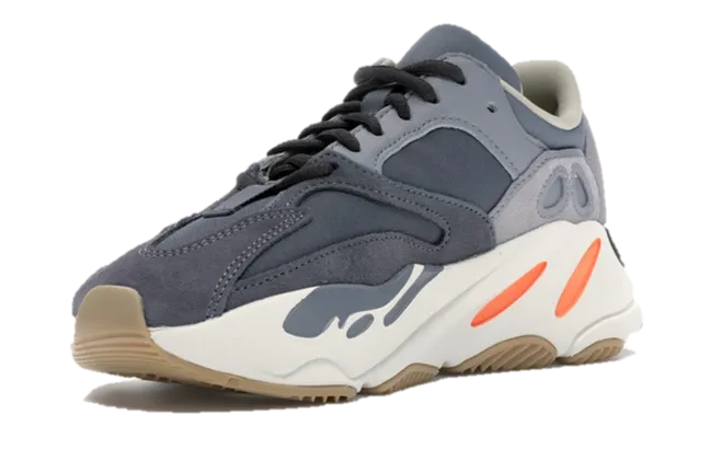 night walking kids' YZY Boost 700 Magnet