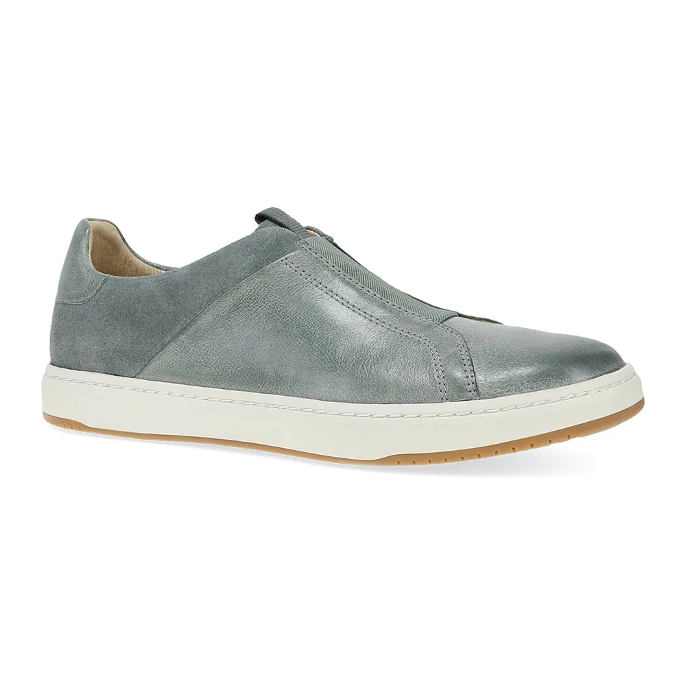Jenn Comfort - Focused studded
