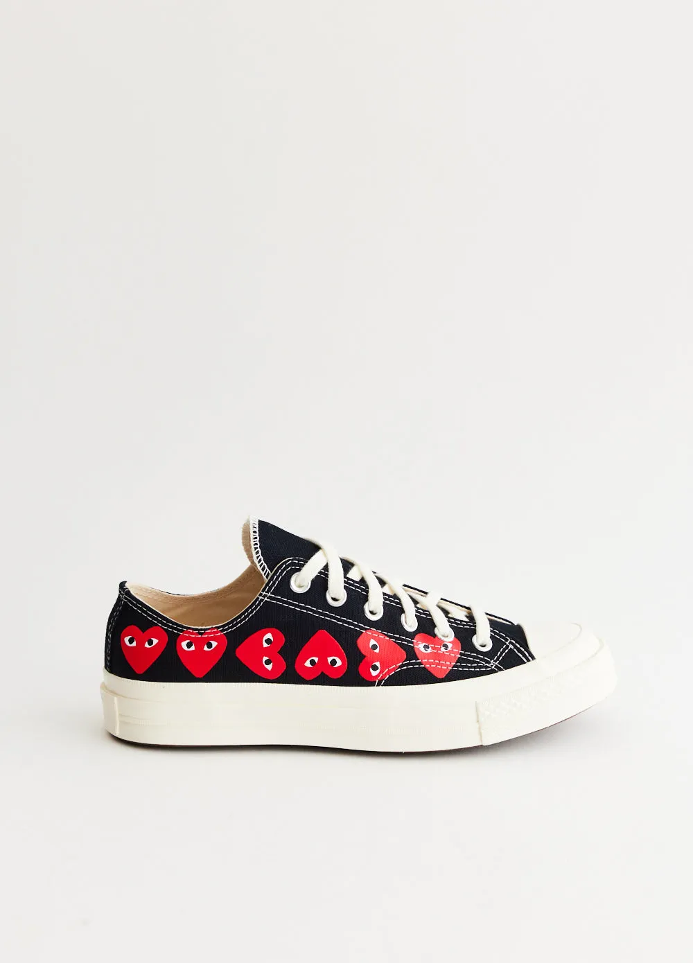 K126 Converse Multi Heart Low Top Sneakers Mesh   lined