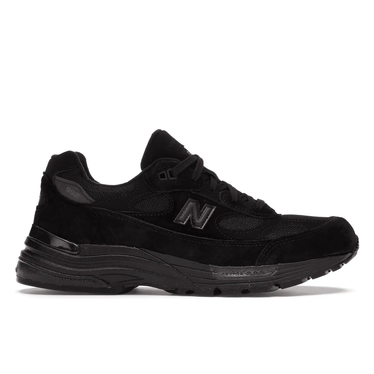 Running Style New Balance 992 Triple Black