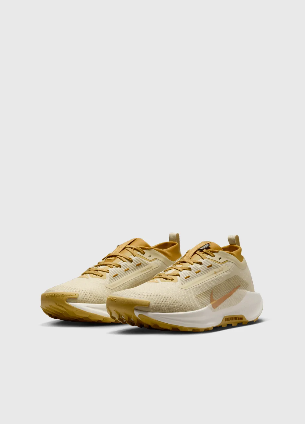 Outdoor shoes Pegasus Trail 5 GORE-TEX 'Team Gold' Sneakers