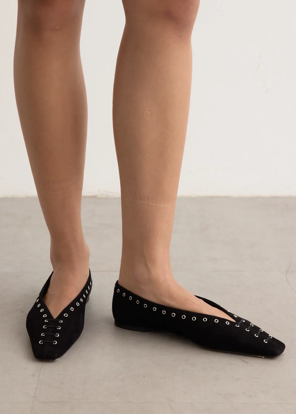 Pillow Base Suede Lace Up Ballerinas