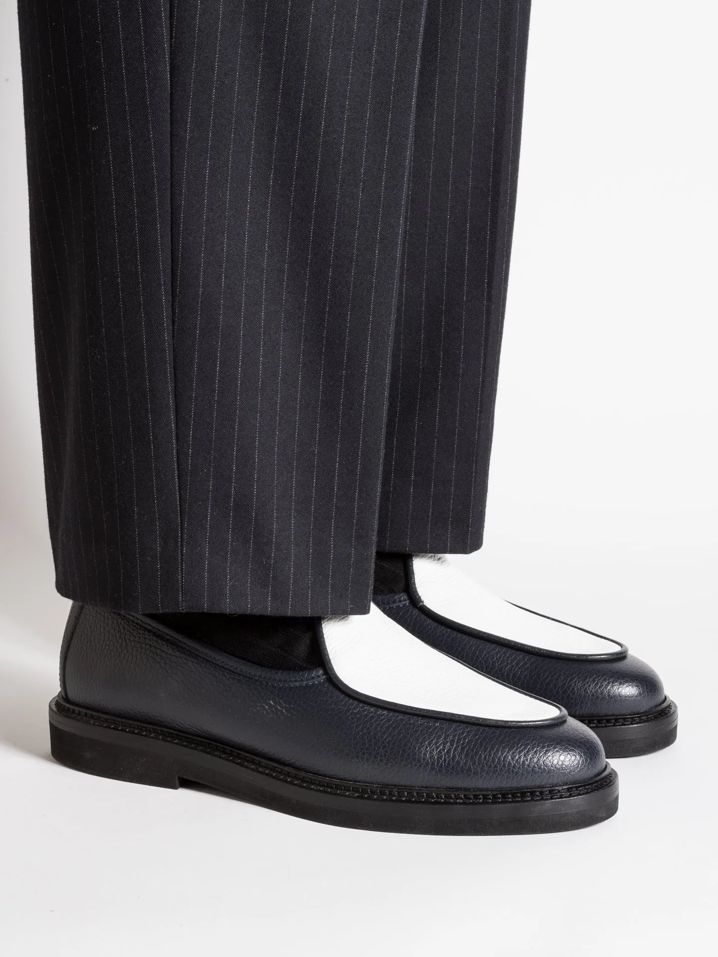 Breathable Upper Japan Fit LEX GRAINED NAVY AND WHITE