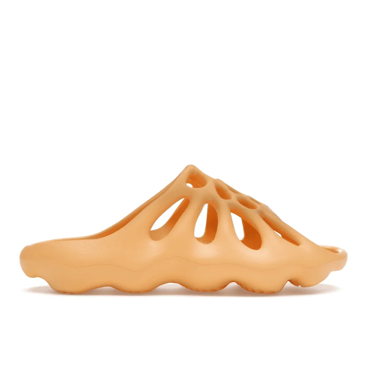 Adidas Yeezy 450 Slide Cream group walk arch support style