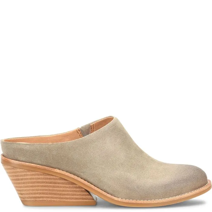 Women's Nicki Meadow Path