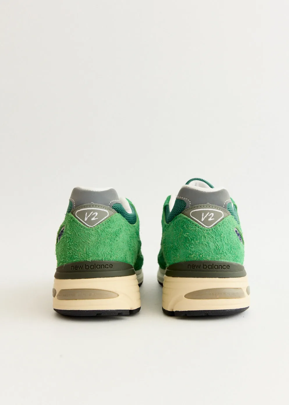 time-saving MADE in UK 991v2 'Mineral Green' Sneakers