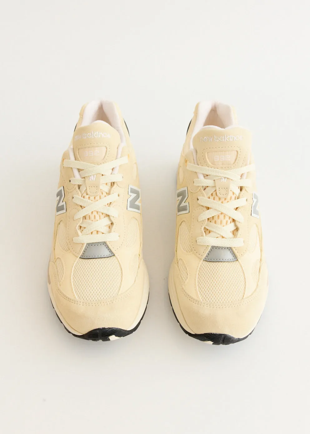 Sporty arch party - related advantages MADE in USA 992 'Calcium' Sneakers
