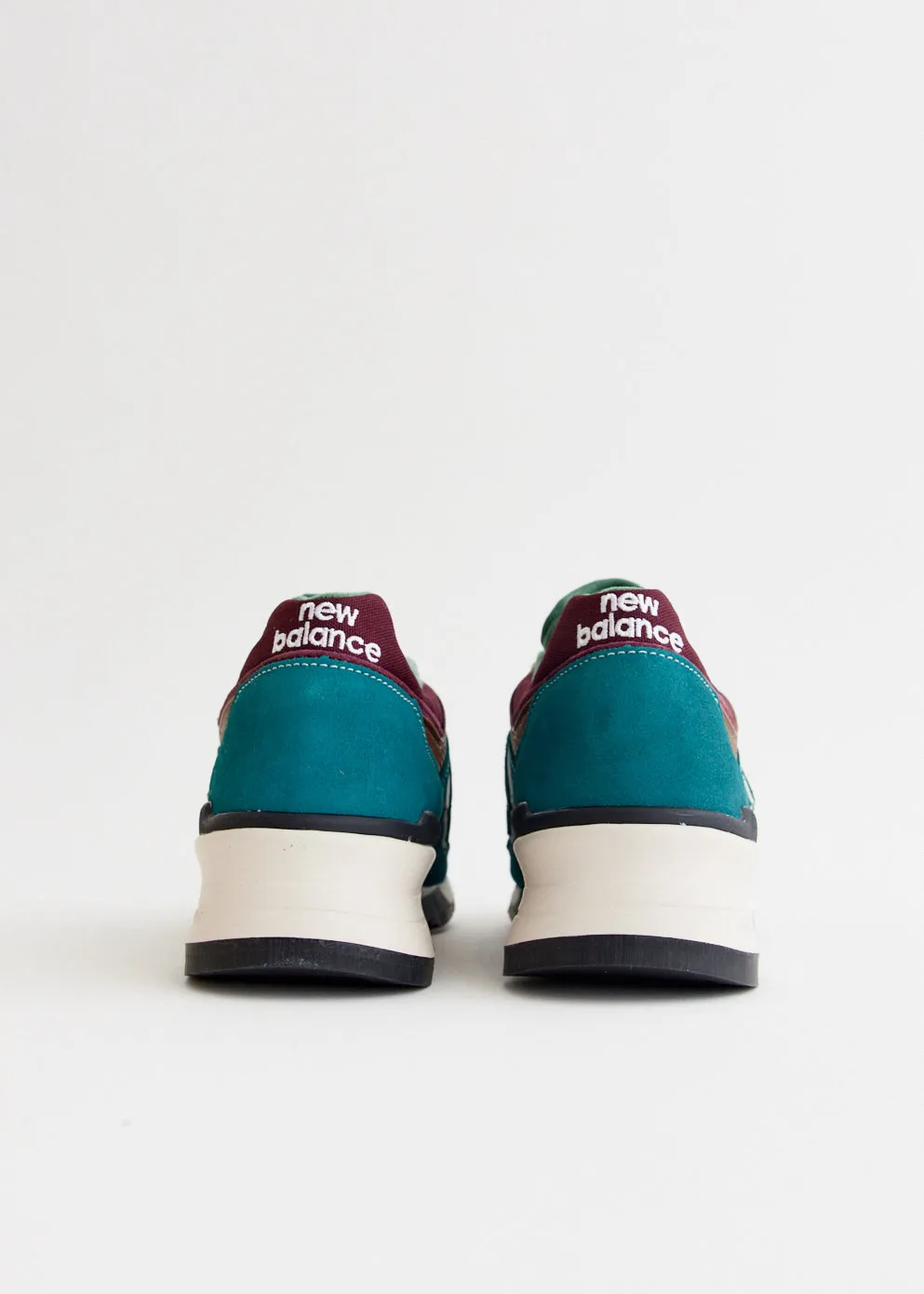 high - top runners' MADE in USA 997 'Vintage Teal' Sneakers