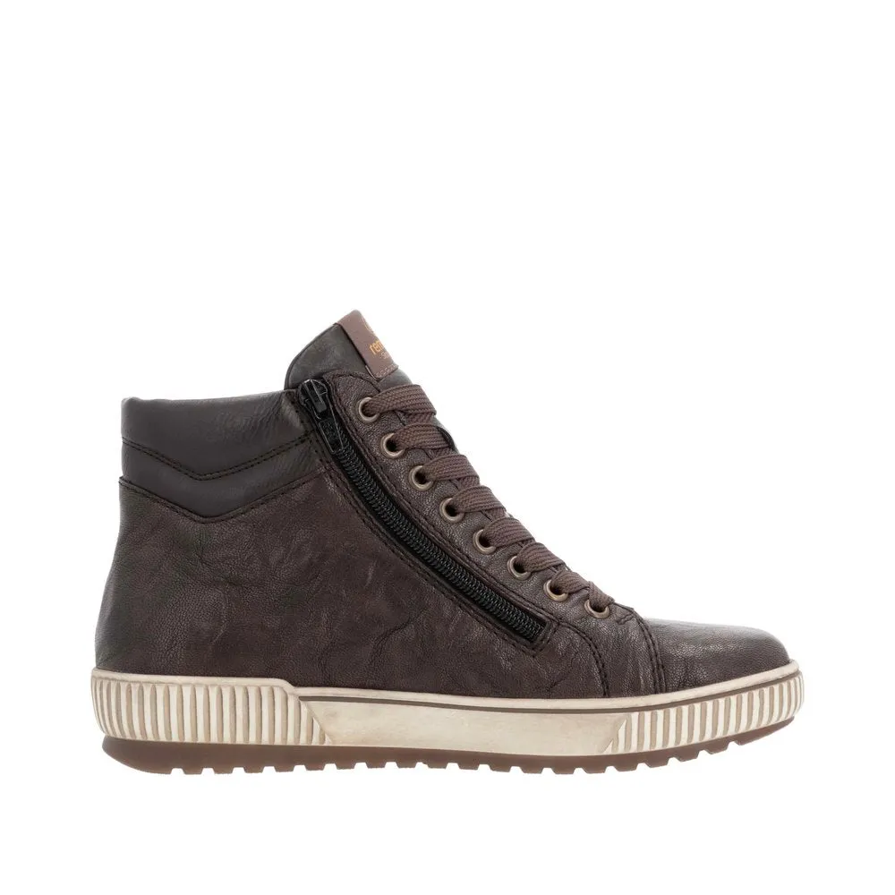 Outdoor Flexibility Maditta D0772 - Dark Brown