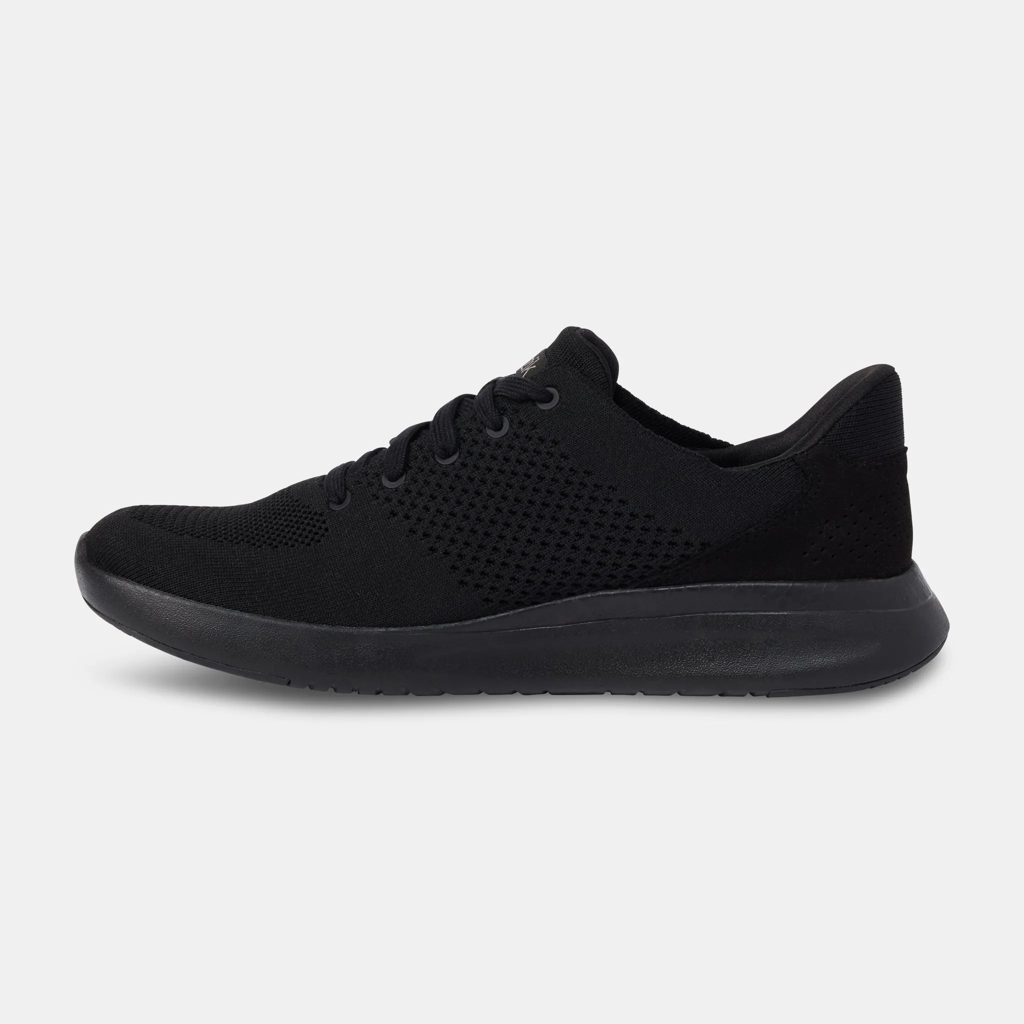 low - profile - feature shoes high - altitude running shoes Lima - Blackout
