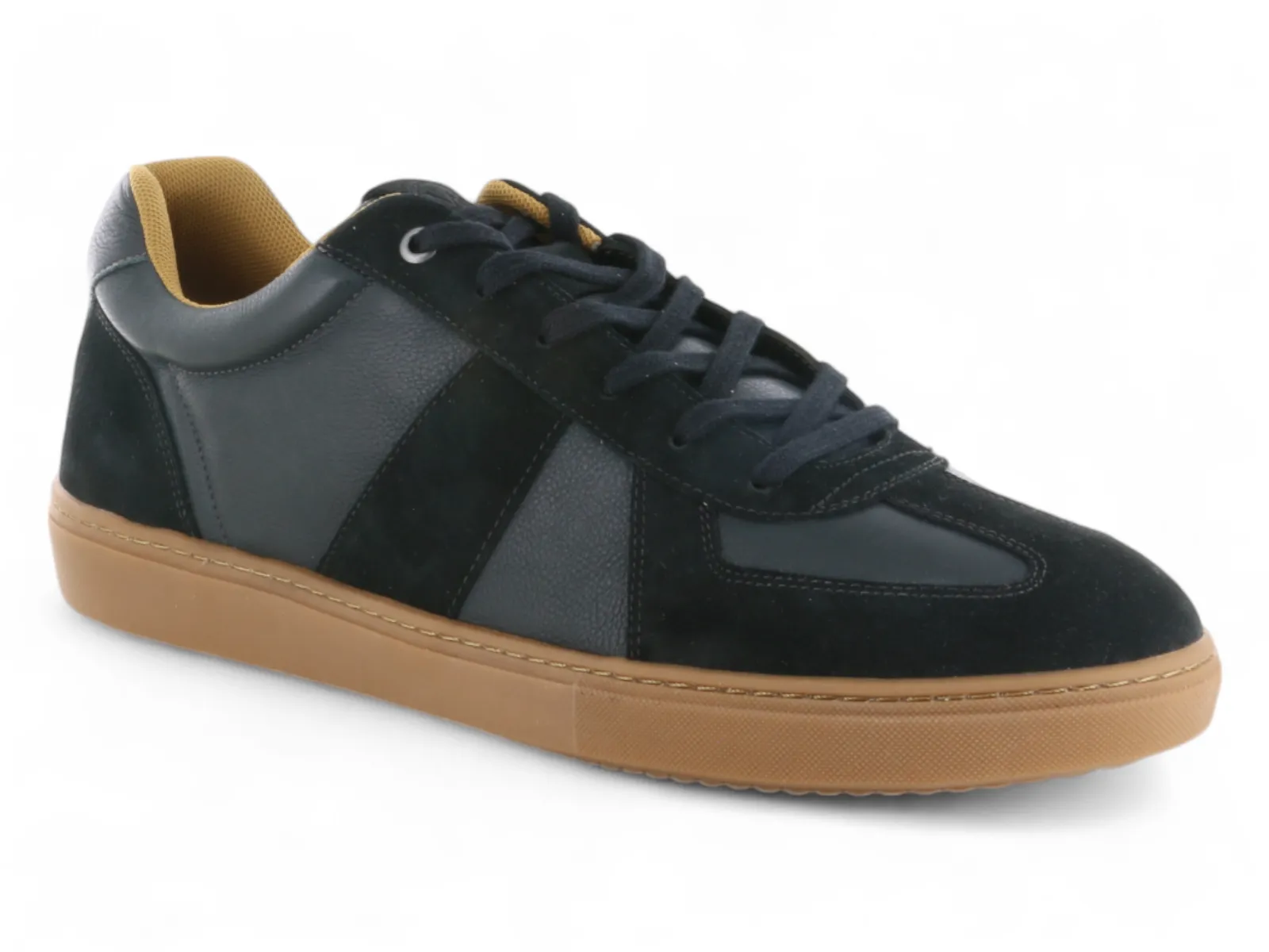 Michael Ellis Jake GAT Sneaker Midnight Stylish Motion