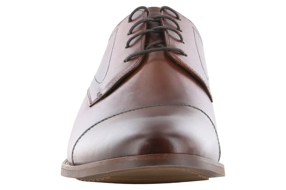 Center Shade Florsheim Rucci Cap Toe Oxford Cognac