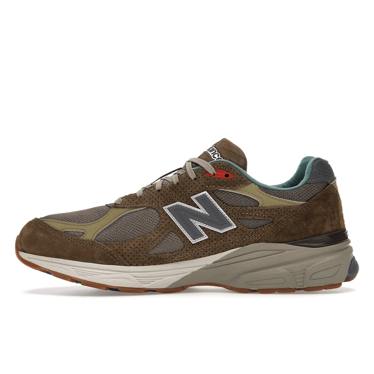 New Balance 990v3 MiUSA Bodega Here To Stay diamond pattern suburban walking