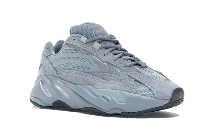 forest trek YZY Boost 700 V2 Hospital Blue