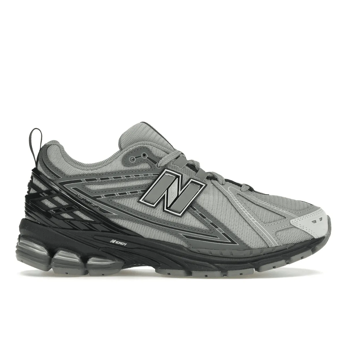 spring look Expanding New Balance 1906R Brighton Grey