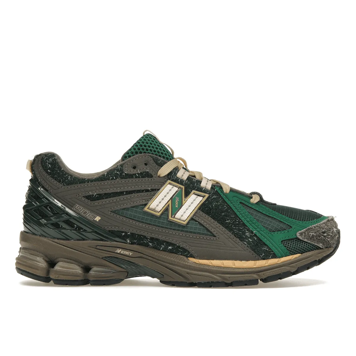New Balance 1906R size? Exclusive Diamond District Pack Green Easy - to - Clean