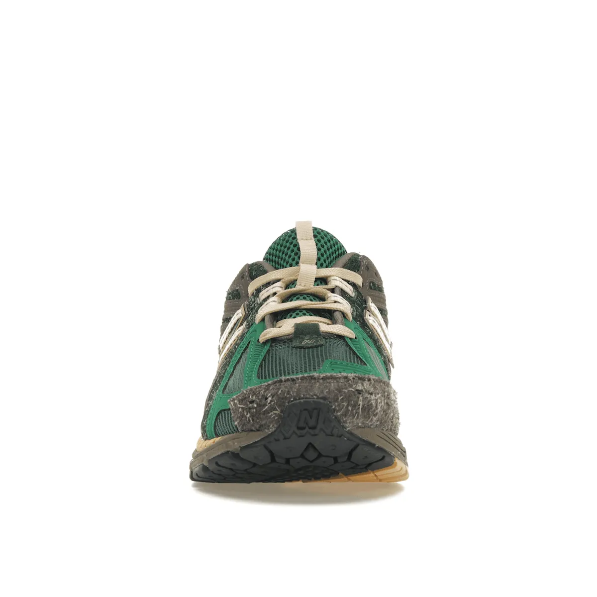 New Balance 1906R size? Exclusive Diamond District Pack Green jogging material