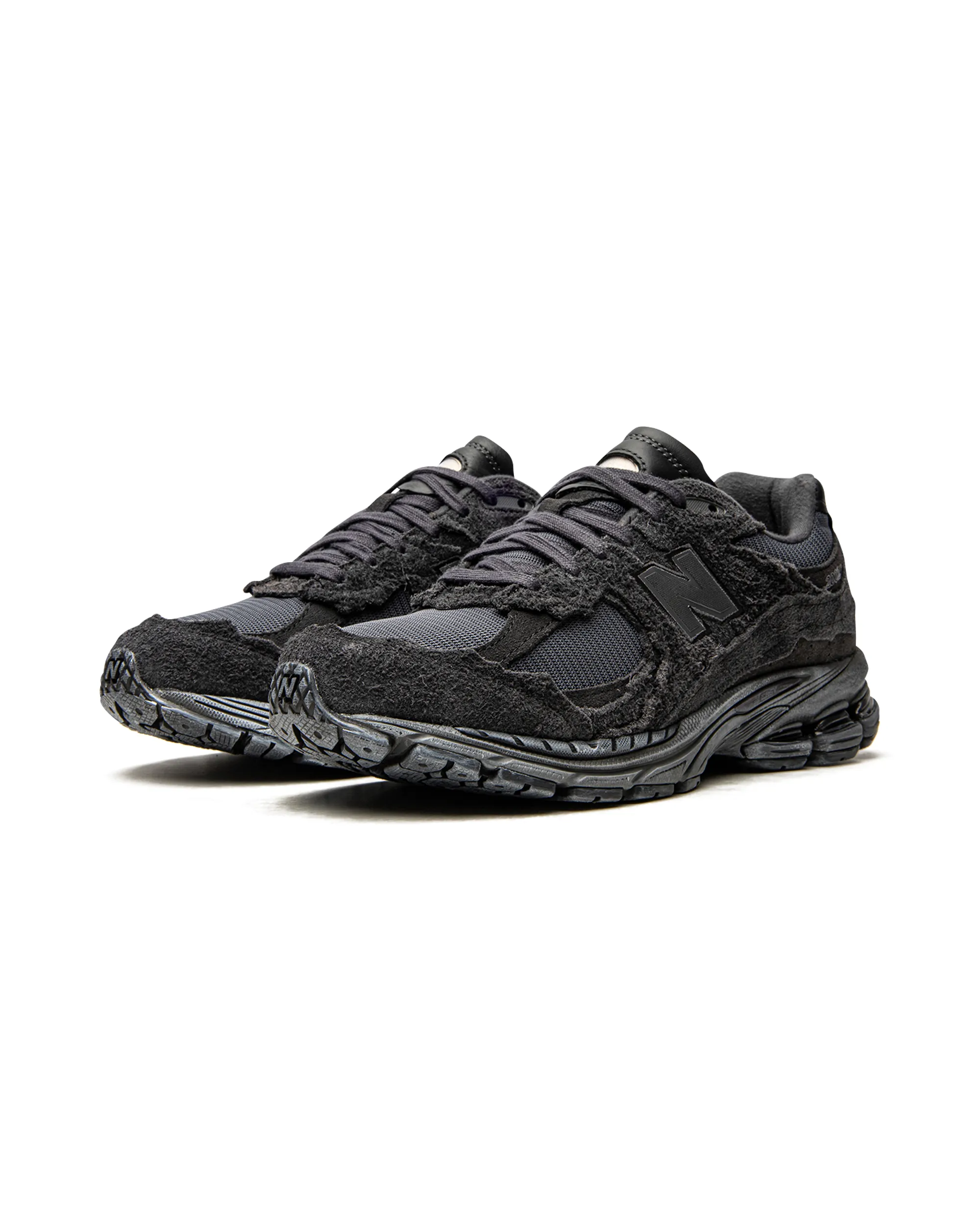New Balance 2002R Protection Pack Phantom snowboarding