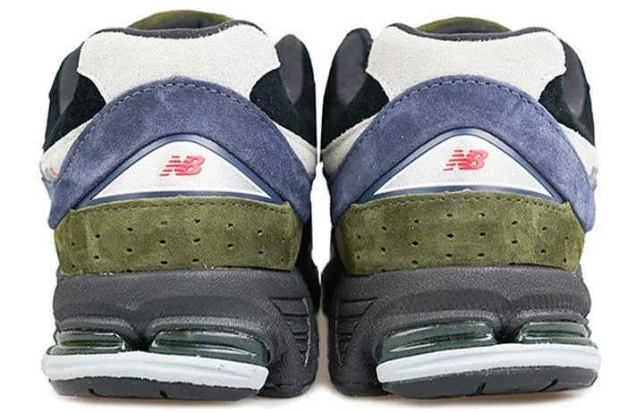 camper New Balance 2002R Year of the Ox