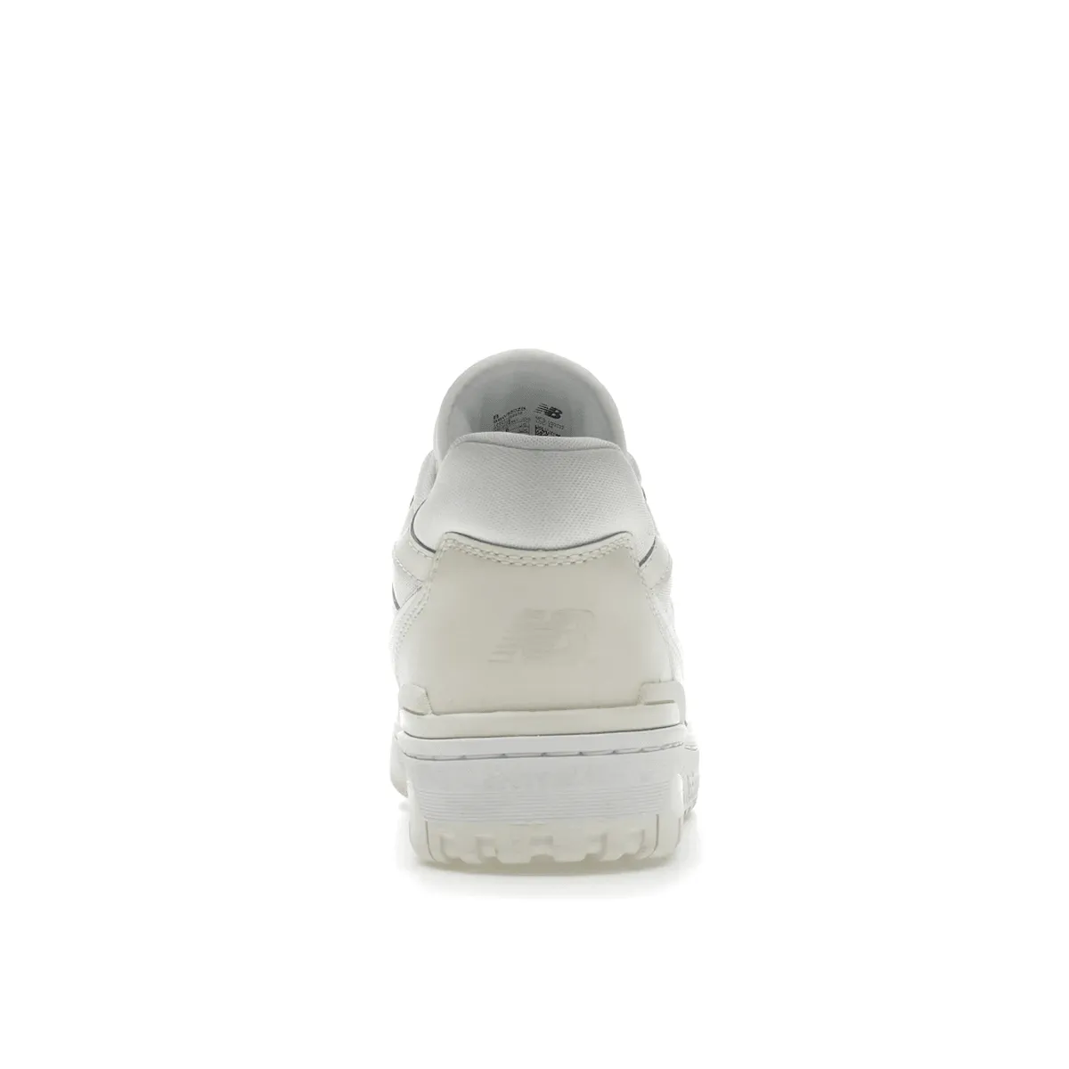 Seamless Upper Construction Impact Diffusion Design New Balance 550 Cream White
