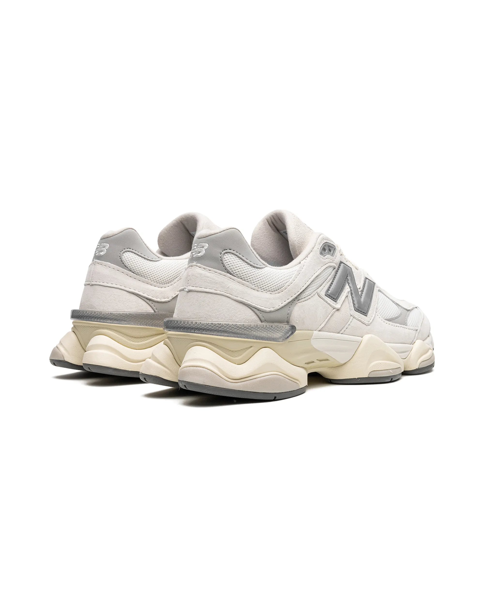 New Balance 9060 Sea Salt White Responsive Support Structured sole