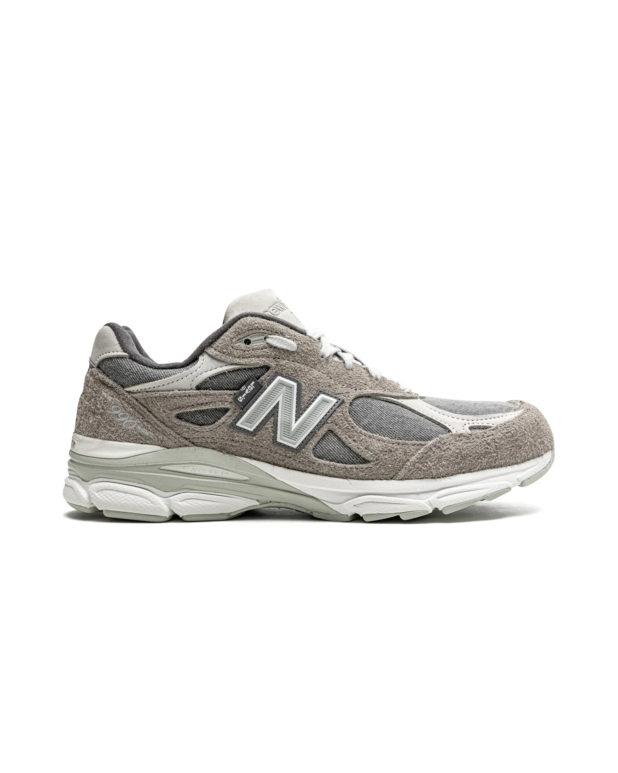New Balance 990v3 MiUSA Levi's Elephant Skin machine - washable classic material