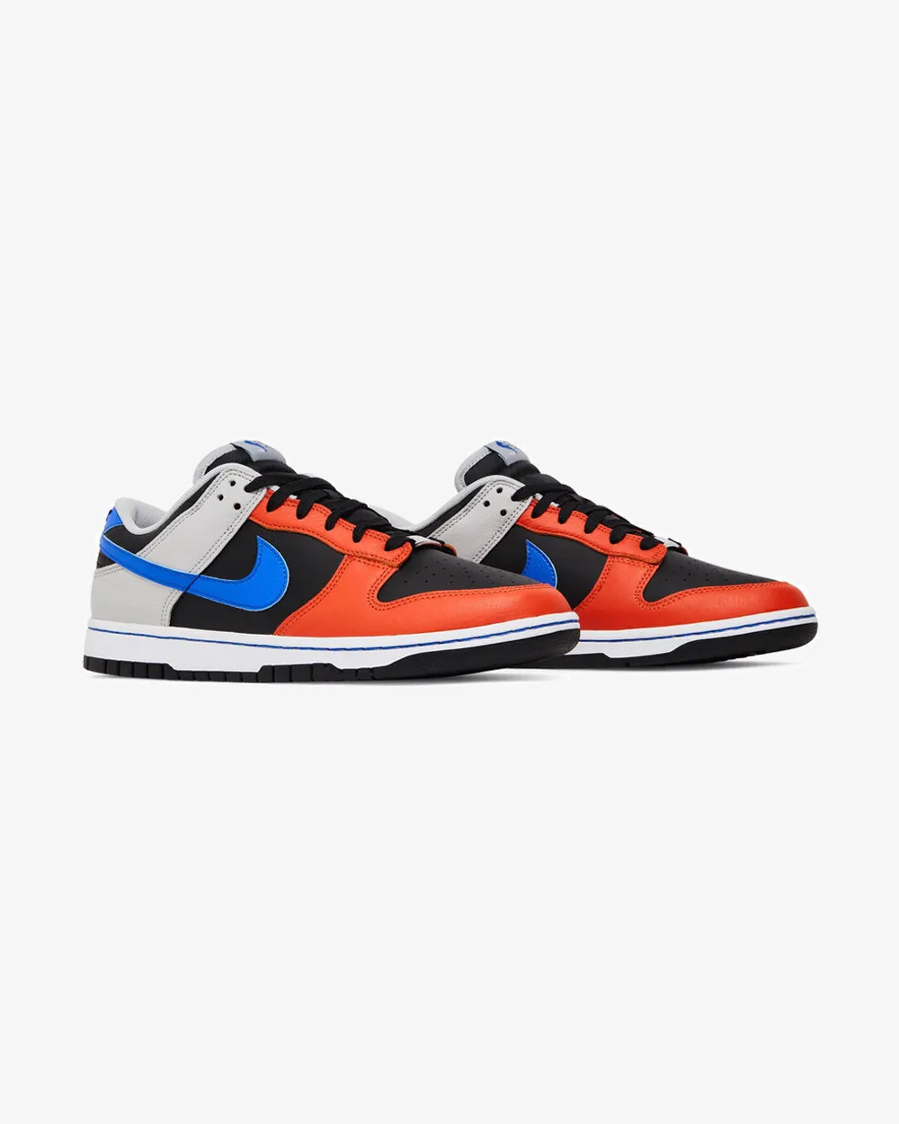 NIKE DUNK LOW EMB NBA 75TH ANNIVERSARY KNICKS Indoor Step