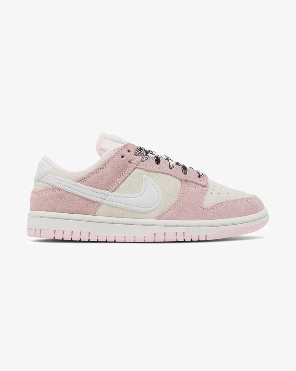 Commute Look NIKE DUNK LOW LX WMNS PINK FOAM