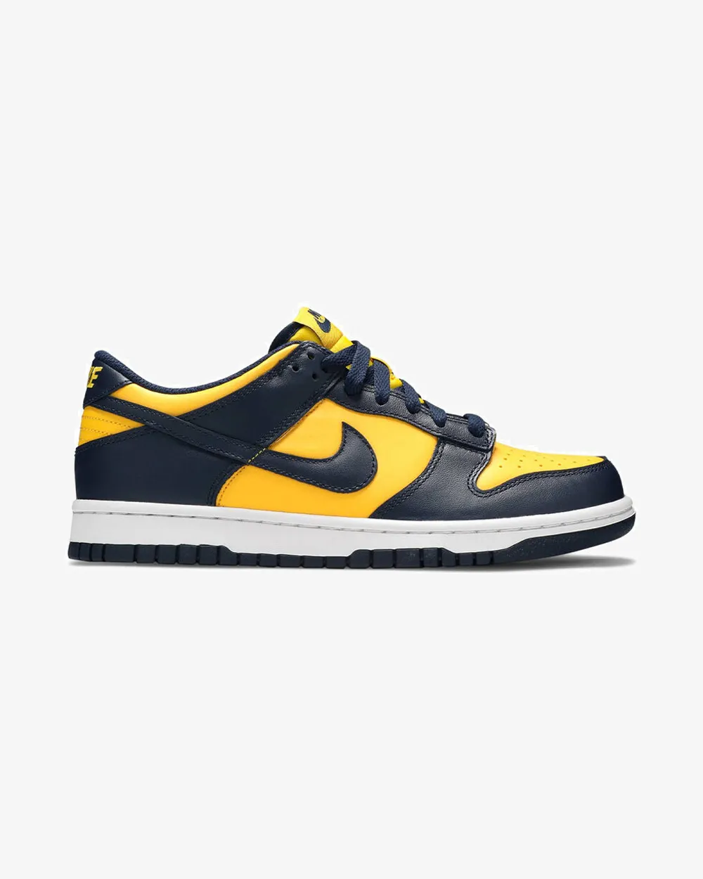 NIKE DUNK LOW MICHIGAN GS Travel Outfit