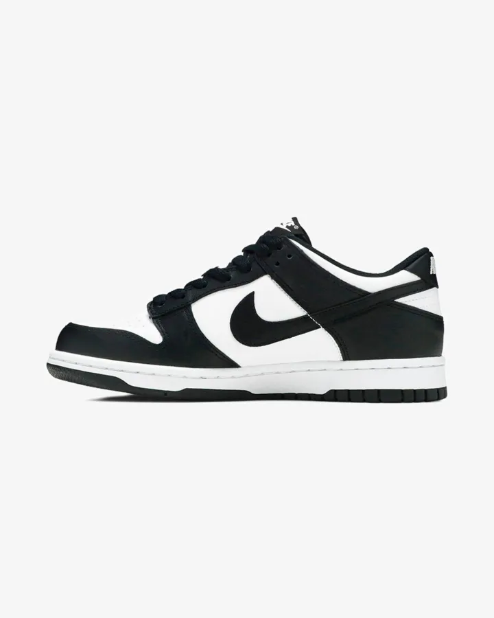 Arch Design Classic Appeal NIKE DUNK LOW RETRO GS PANDA WHITE BLACK 2021