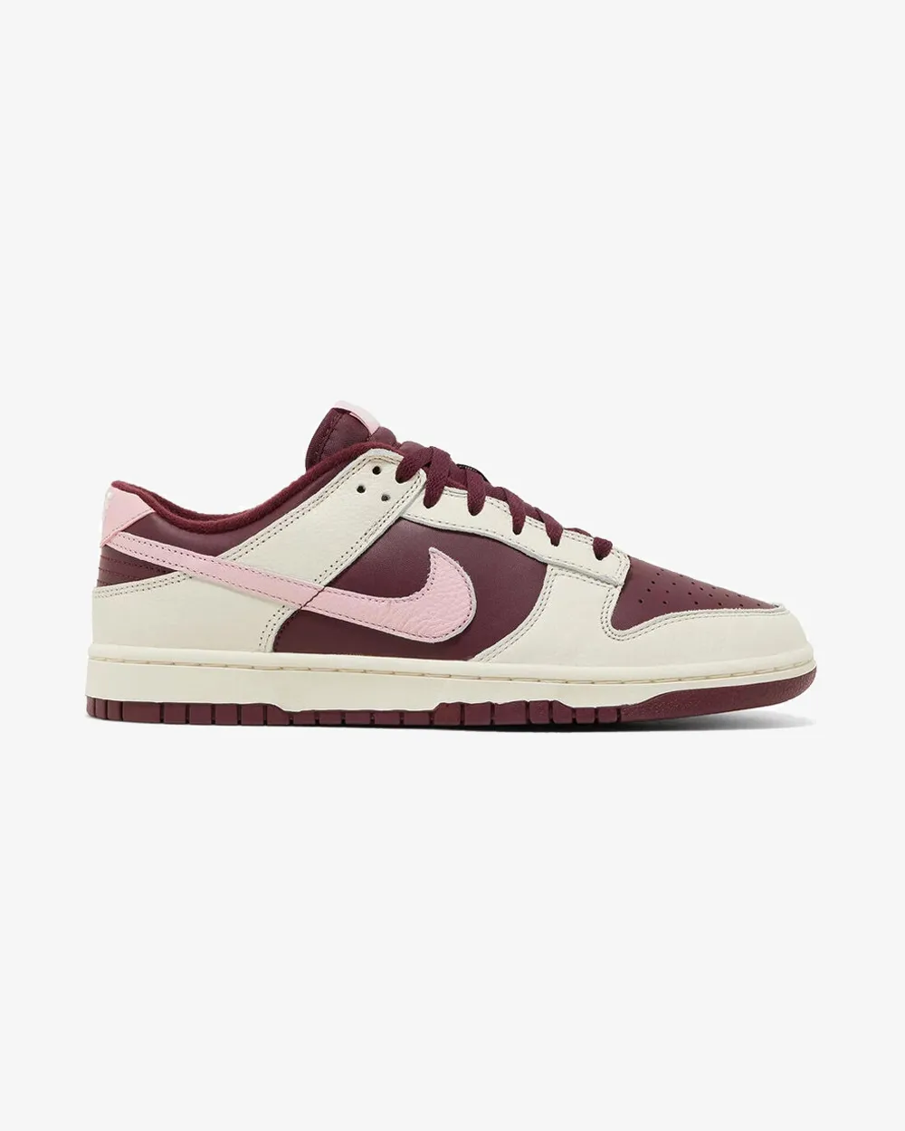 Stretchable Upper outdoor chill NIKE DUNK LOW RETRO PREMIUM VALENTINES DAY 2023