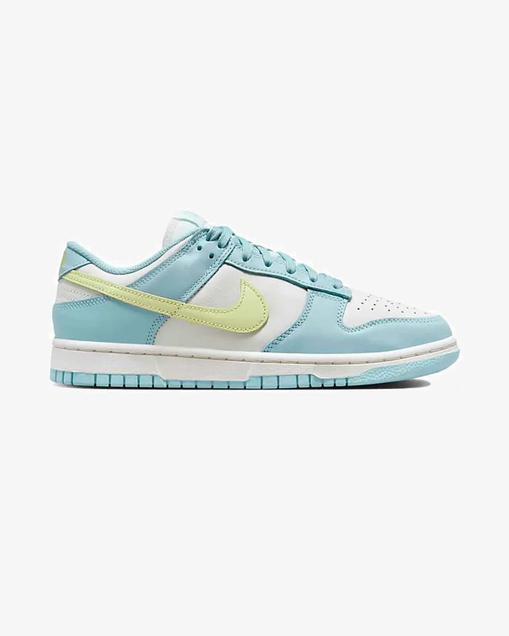 NIKE DUNK LOW WMNS OCEAN BLISS Smooth Upper