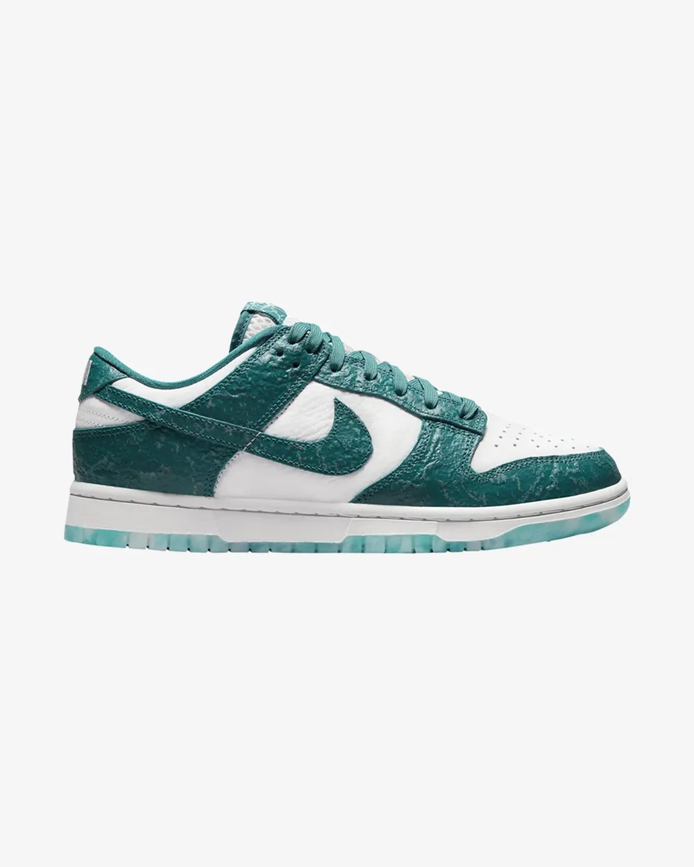 Hold Step Tread Pattern NIKE DUNK LOW WMNS OCEAN