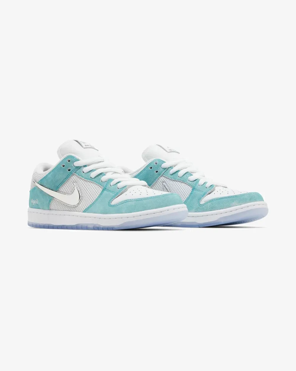 NIKE SB DUNK LOW APRIL SKATEBOARDS City Chic Comfort padding design