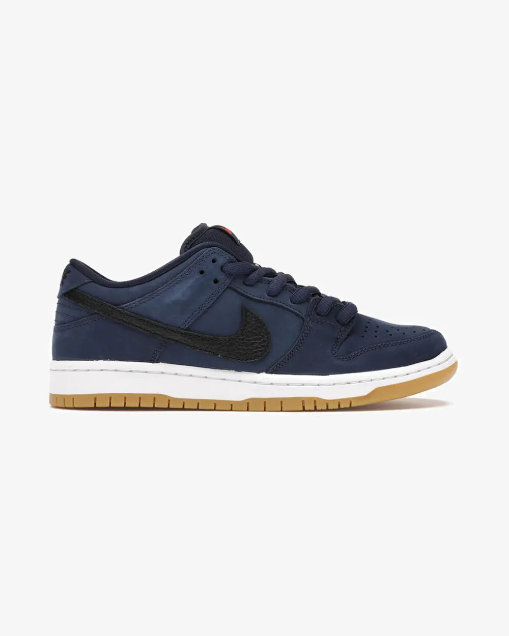 Smooth Steps NIKE SB DUNK LOW NAVY BLACK GUM