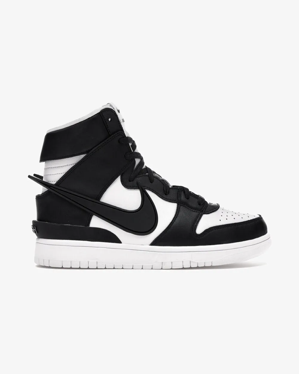 Dawn Step Low Impact NIKE X AMBUSH DUNK HIGH BLACK / WHITE